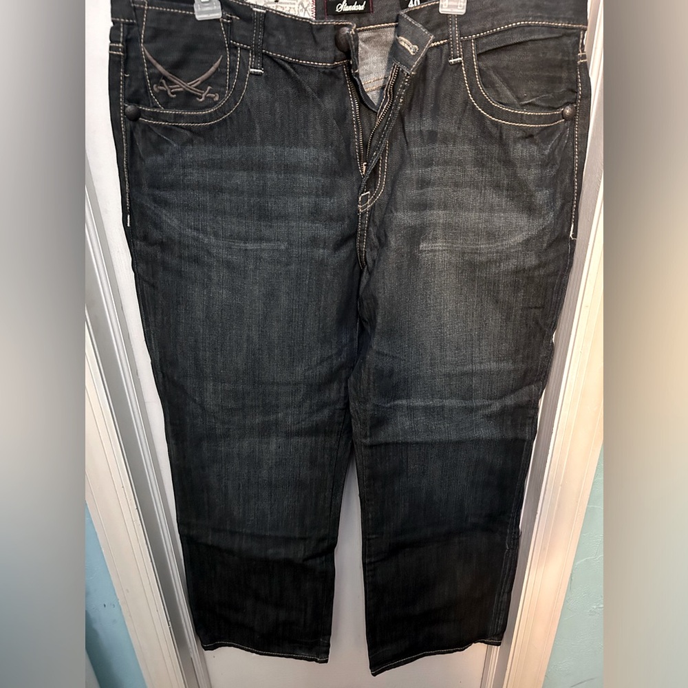🚨SALE🚨
▶️ Twice Worn Vintage Marc Eckō Y2K Standard Bootcut Jeans.